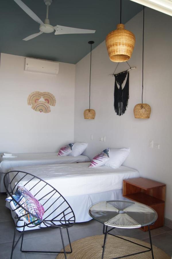 Alive Beach House Transito Exteriör bild