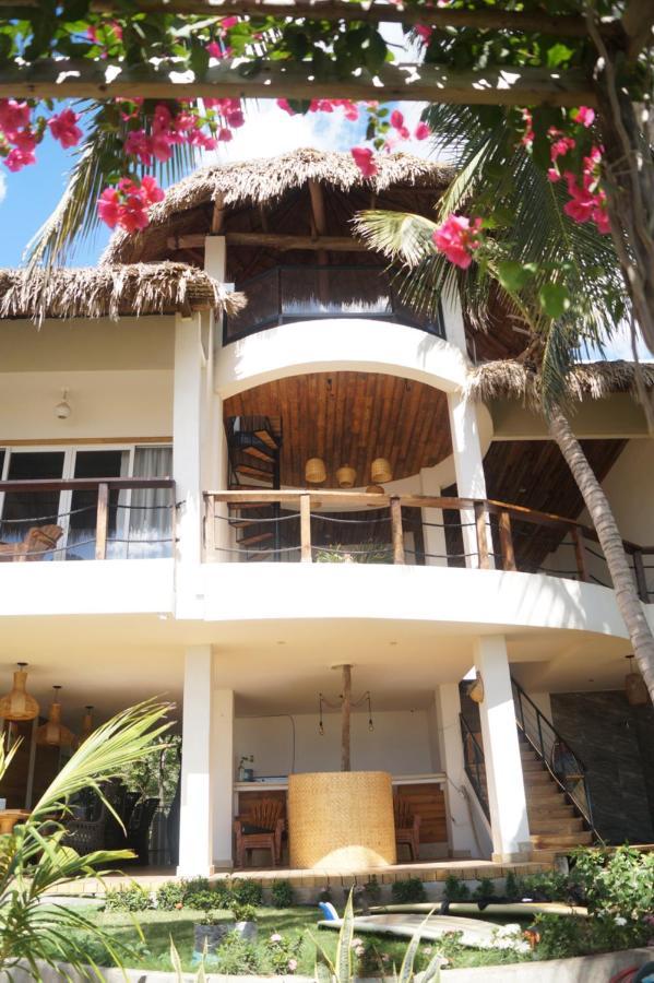 Alive Beach House Transito Exteriör bild