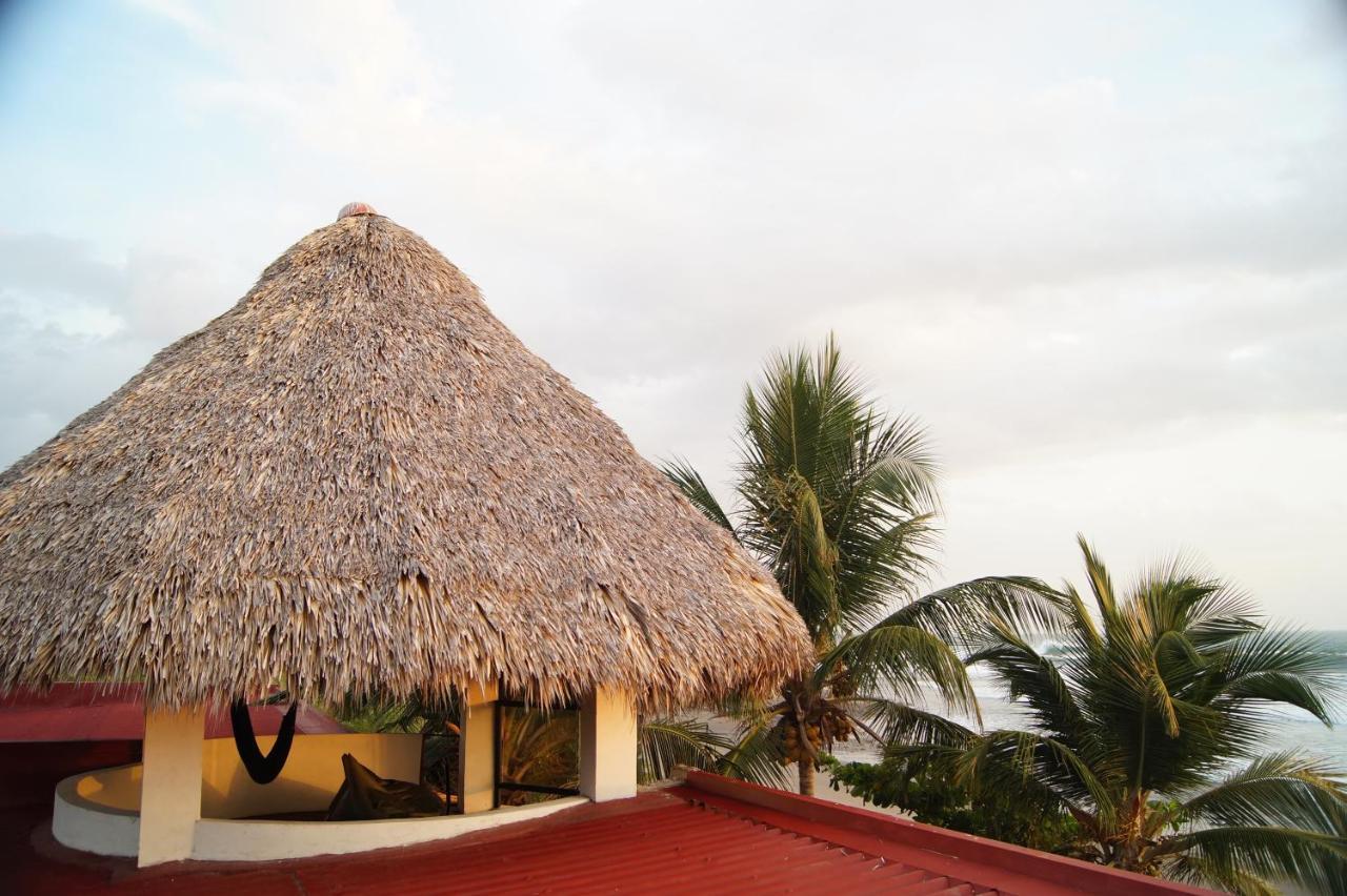 Alive Beach House Transito Exteriör bild